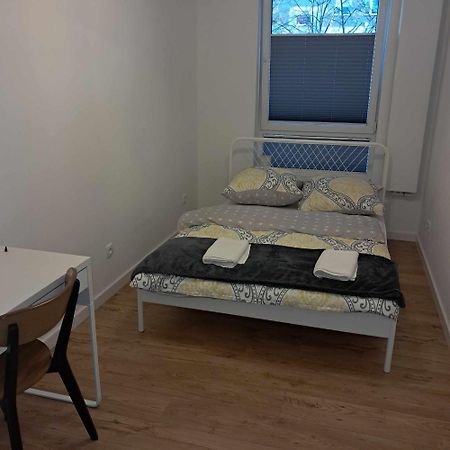 Apartament Julia 1-4 Os Starowapiennikowa 42A Z Balkonem Ze Sniadaniem Kontynentalnym Кельце Экстерьер фото