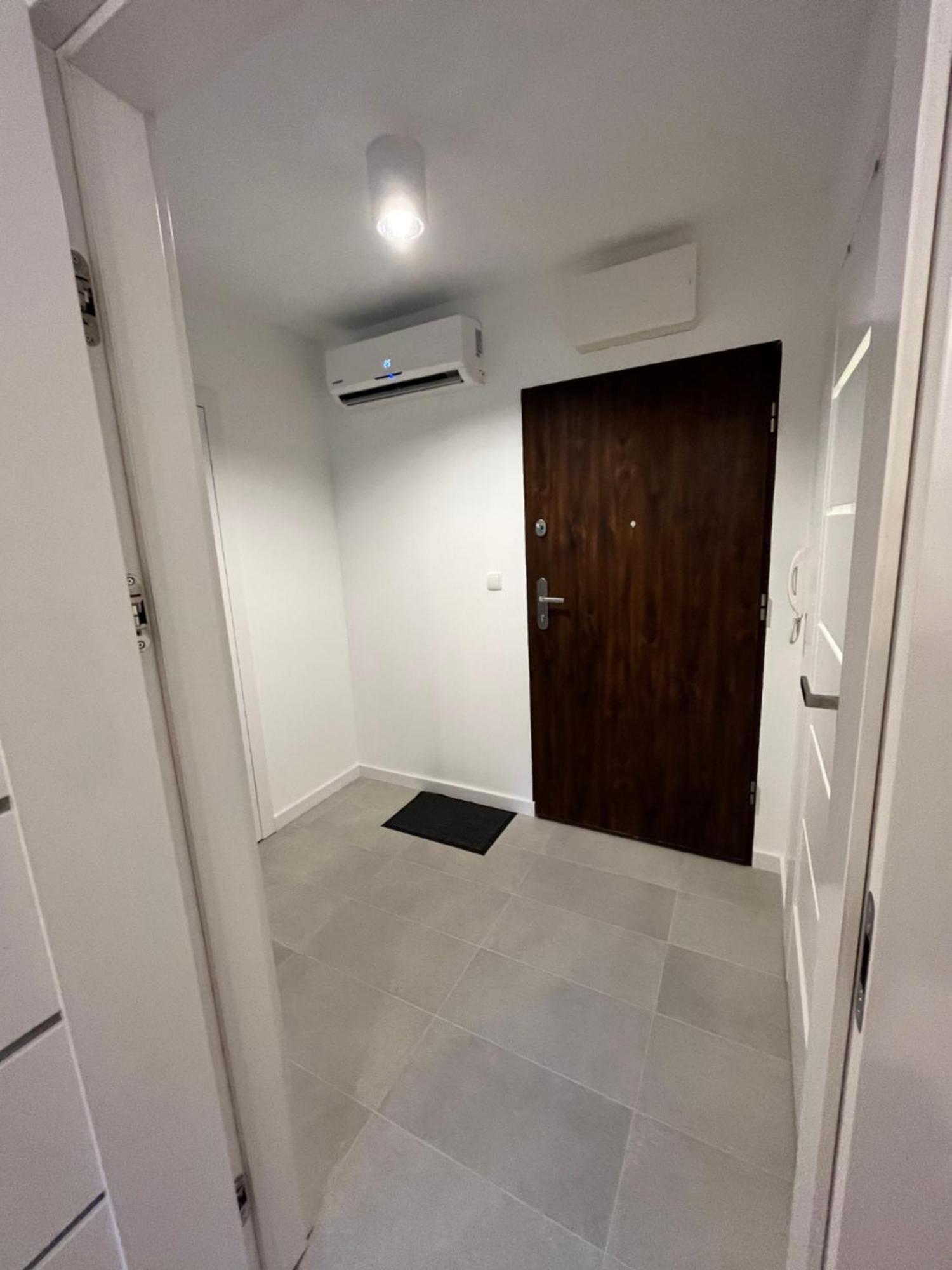 Apartament Julia 1-4 Os Starowapiennikowa 42A Z Balkonem Ze Sniadaniem Kontynentalnym Кельце Экстерьер фото