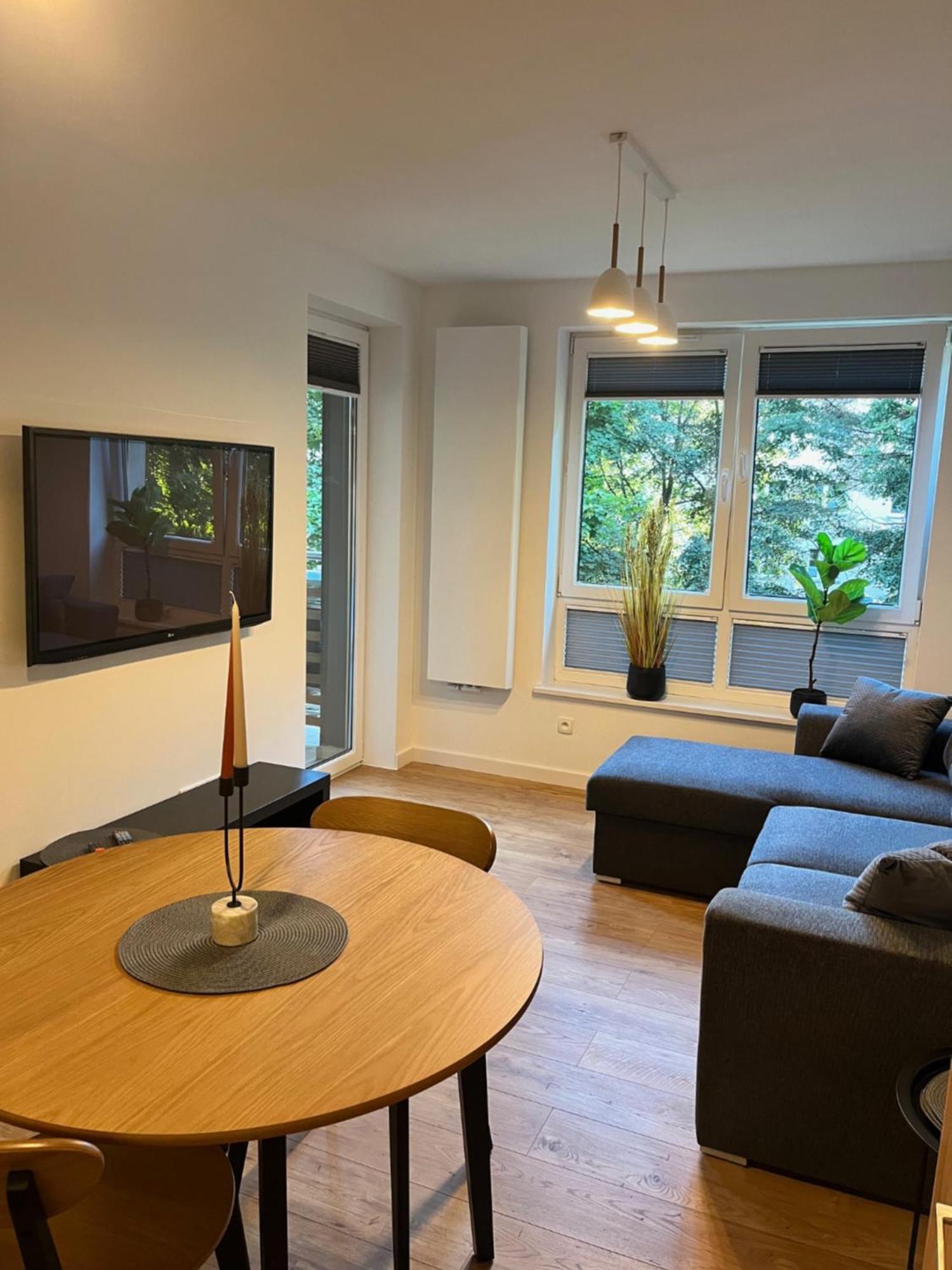 Apartament Julia 1-4 Os Starowapiennikowa 42A Z Balkonem Ze Sniadaniem Kontynentalnym Кельце Экстерьер фото