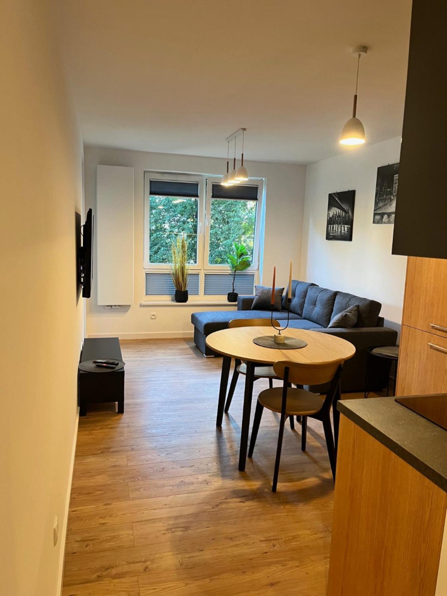 Apartament Julia 1-4 Os Starowapiennikowa 42A Z Balkonem Ze Sniadaniem Kontynentalnym Кельце Экстерьер фото